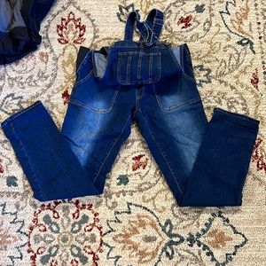 MATERNITY jean overalls size medium never worn